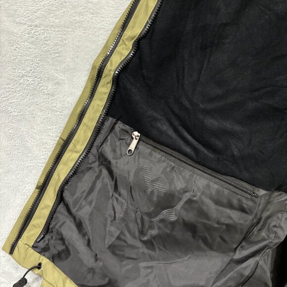 The North Face Olive and Black Gore-Tex Ski jacket - Picture 9 of 12
